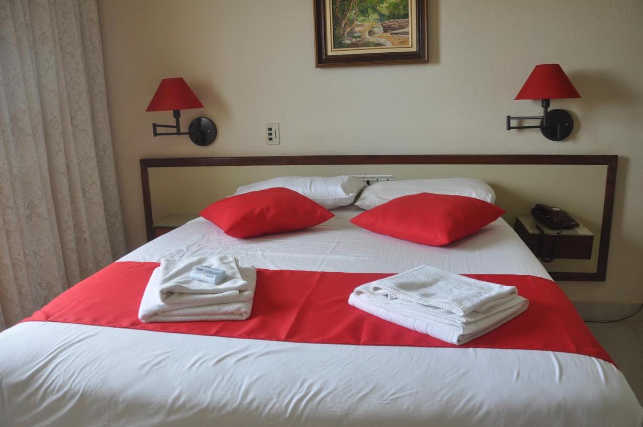 Optimum Plaza Hotel